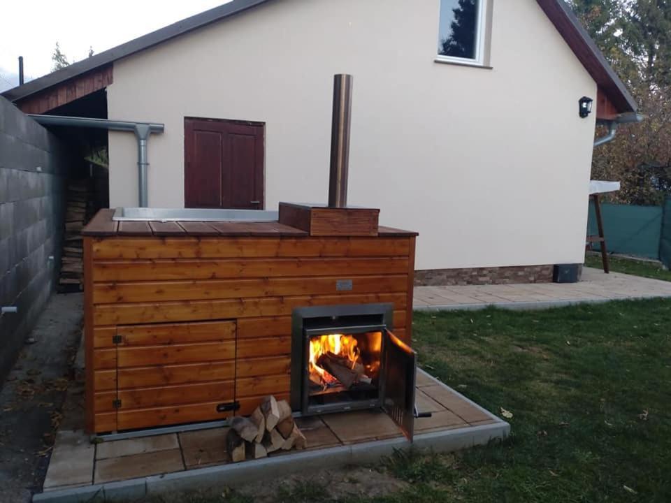 Pensjonat Burg Nad Banskou Stiavnicou Stiavnicke Bane Zewnętrze zdjęcie