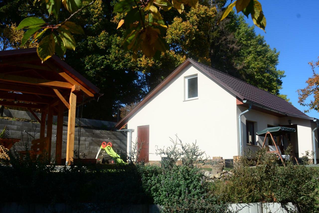 Pensjonat Burg Nad Banskou Stiavnicou Stiavnicke Bane Zewnętrze zdjęcie